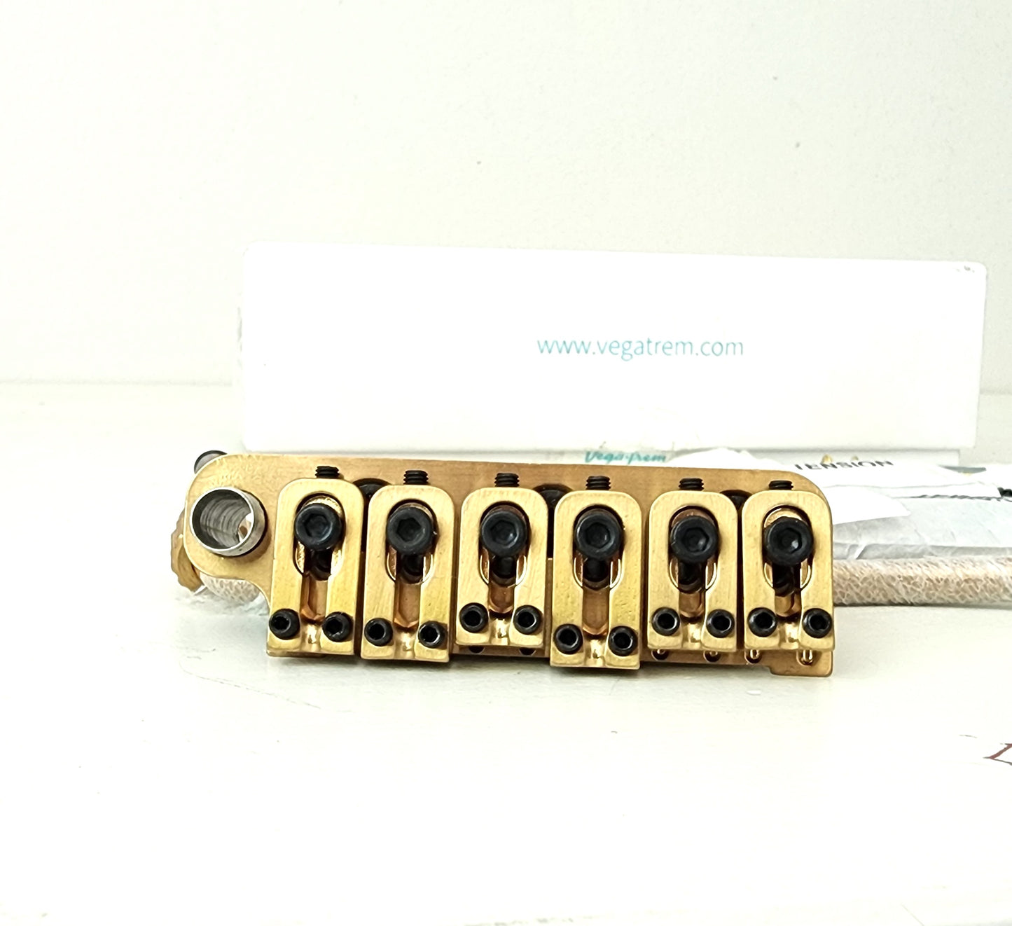 Vega-Trem VT1 Ultra-Trem Standard Stratocaster Guitar Tremolo Bridge For Strat (Open Box)