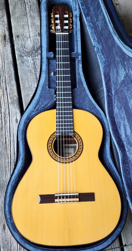 Raimundo No 136S Classical Guitar All Solid Wood Handmade in Spain