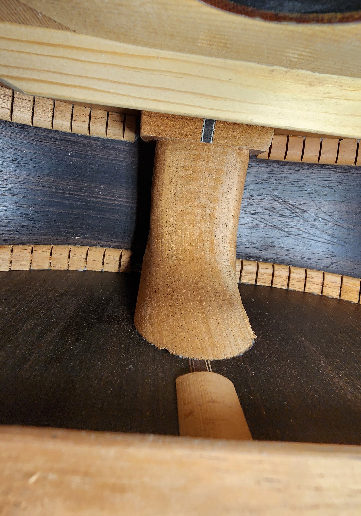Alhambra 10P Premier Concert Classical Guitar Solid Cedar, Solid IRW back and sides, Made in Spain
