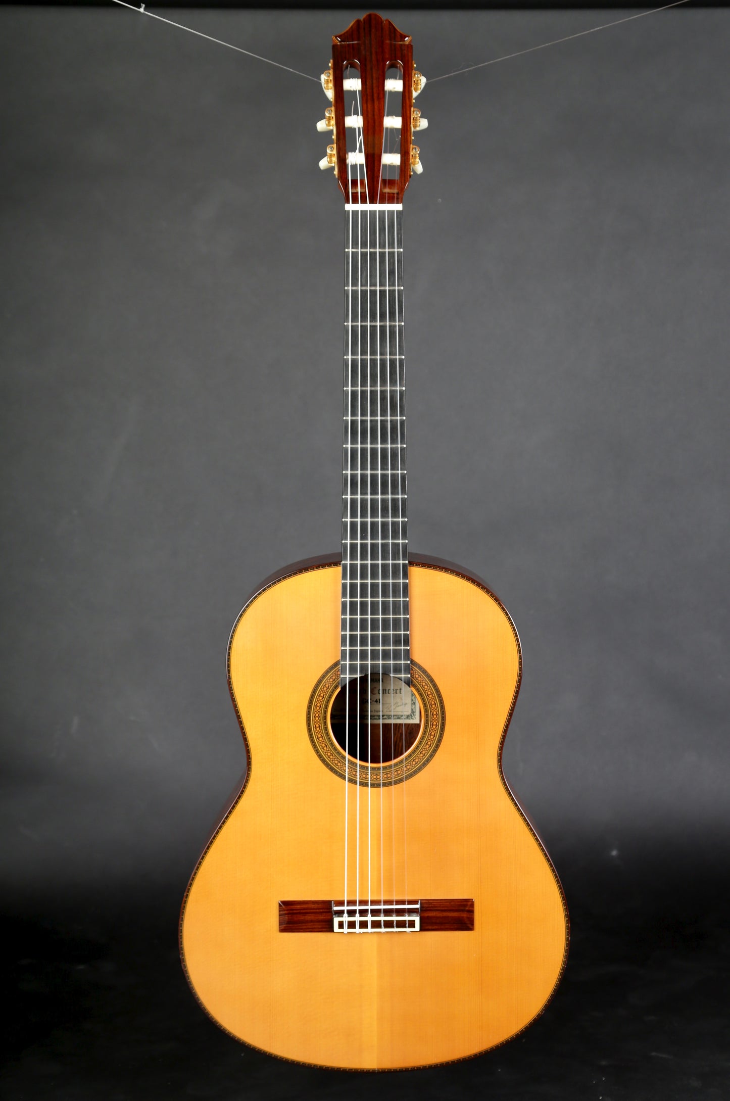 Yamaha GC-41 Grand Concert Classical Guitar Signed by Luthier 2009 Solid Spruce, HRW