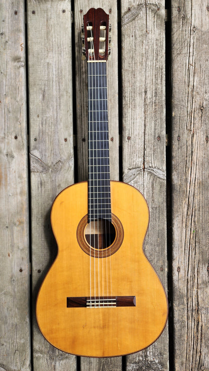 H.T. Hirose No. 10 Handmade Classical Guitar Japan 1981