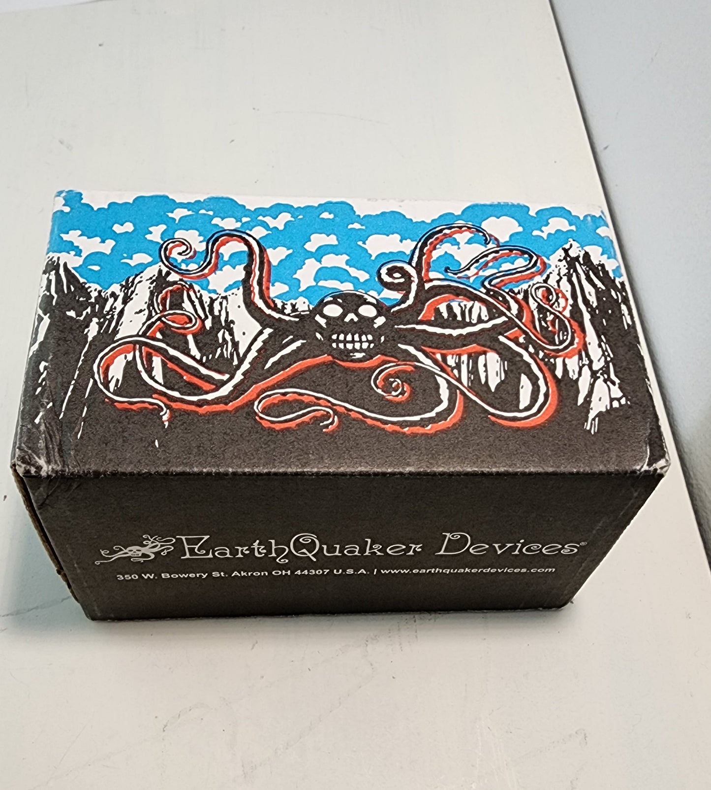 EarthQuaker Devices Organizer Polyphonic Organ Emulator V2 (Open Box)