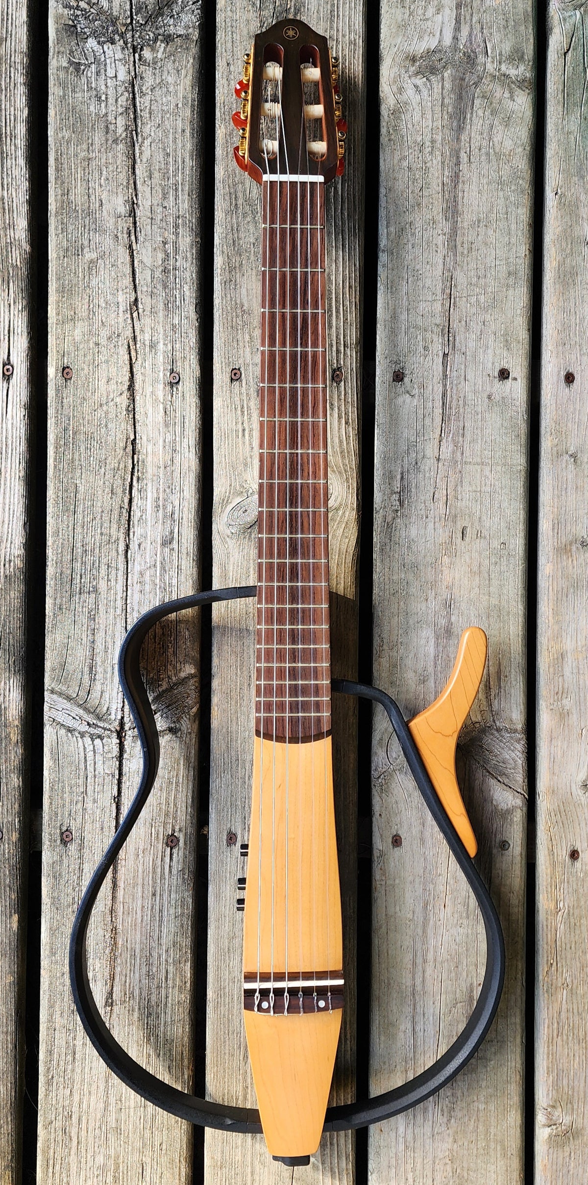 Yamaha Silent Electric-Acoustic Nylon String Guitar SLG-100N (USED)