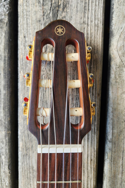 Yamaha Silent Electric-Acoustic Nylon String Guitar SLG-100N (USED)