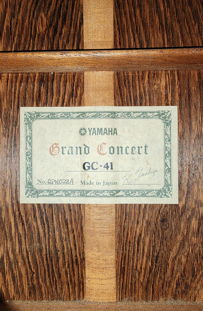 Yamaha GC-41 Grand Concert Classical Guitar Signed by Luthier 2009 Solid Spruce, HRW