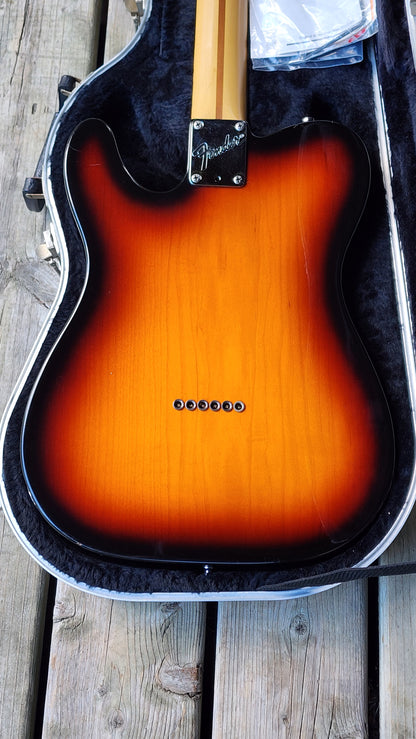 Fender American Standard Telecaster Sunburst, Maple Fretboard 1993