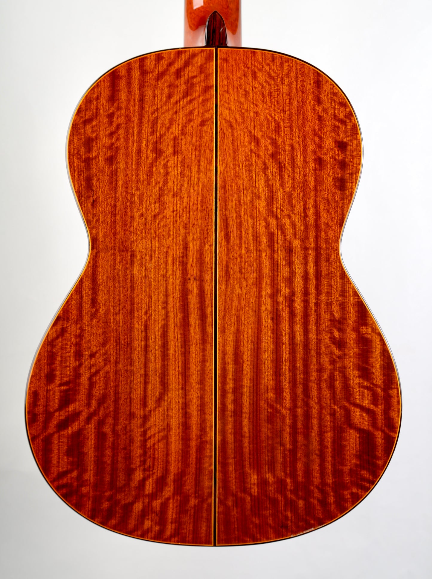 Juan Hernandez Estudio Classical Guitar Handmade in Spain 2003, Solid Spruce, Solid Mango Back