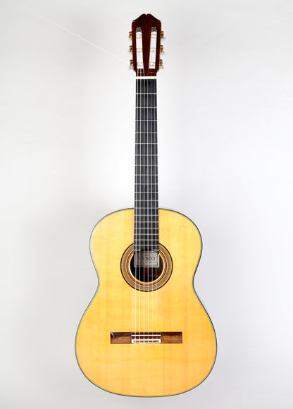 S. Yokoo No 15 Kohno Class Handmade Classical Guitar 1979