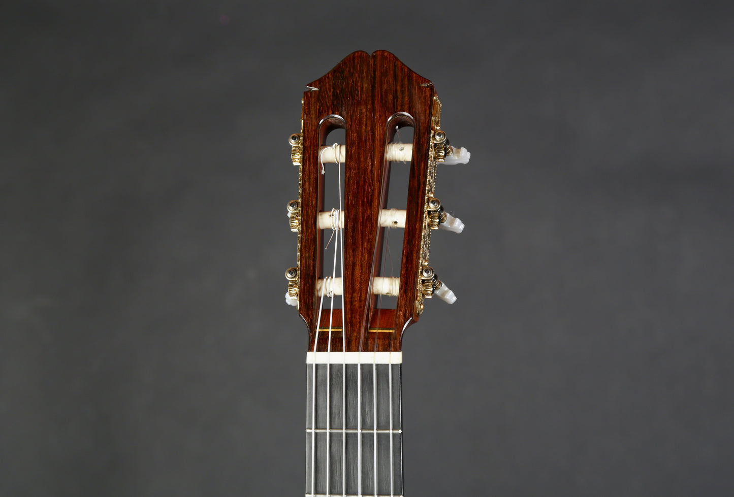 S. Yokoo No 15 Kohno Class Handmade Classical Guitar 1979
