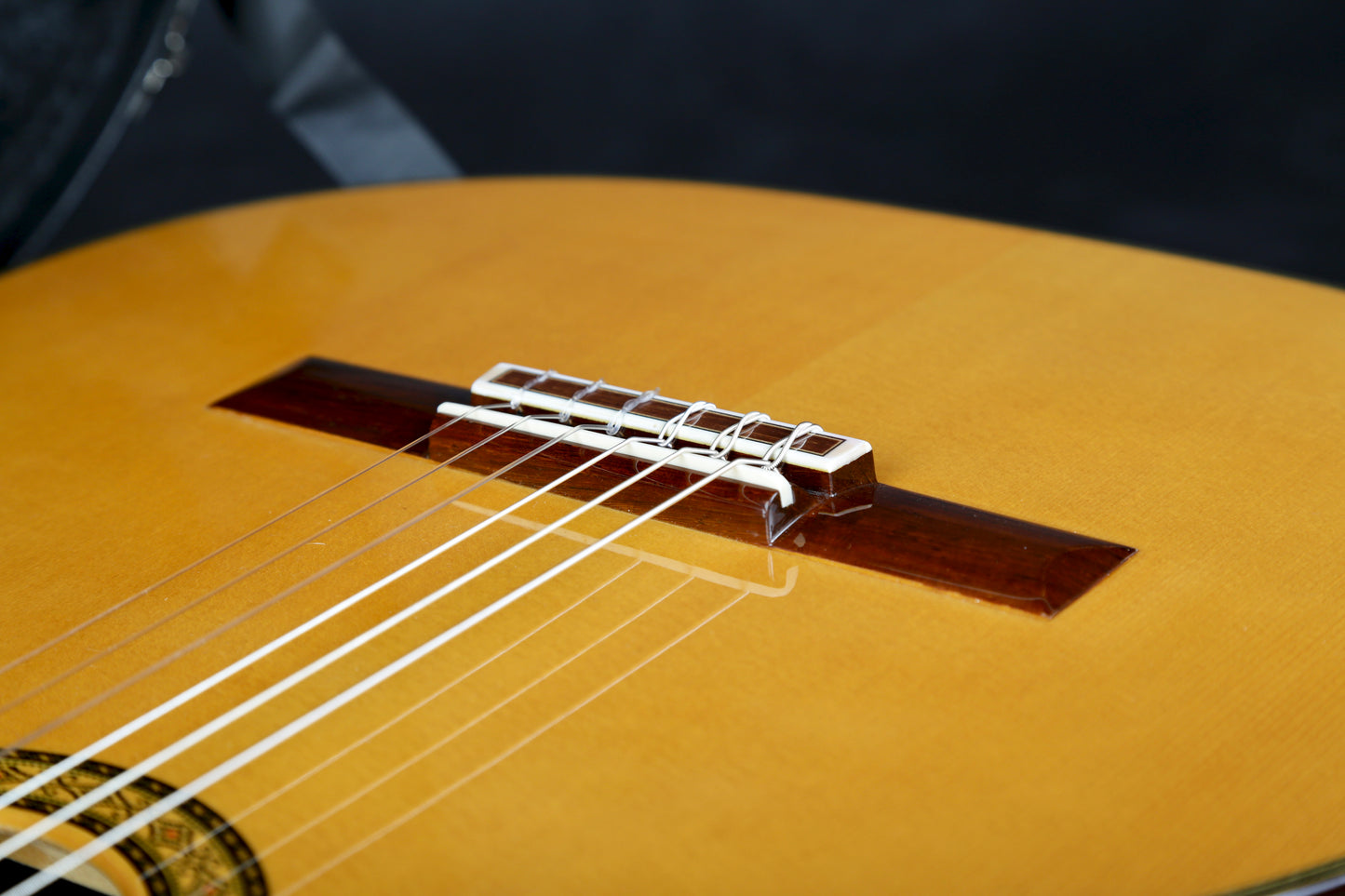 Masaki Sakurai Concert-J Masterbuilt Concert Classical Guitar 2011