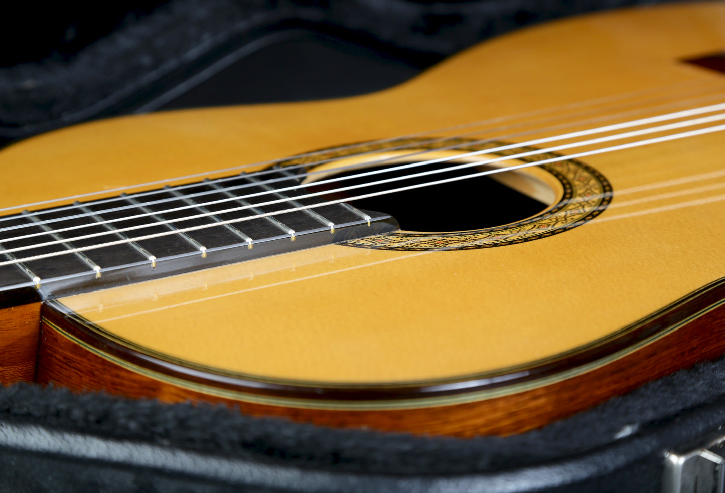 Masaki Sakurai Concert-J Masterbuilt Concert Classical Guitar 2011