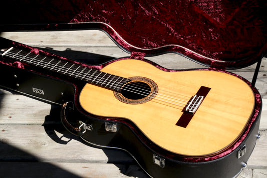 Asturias A10 Handmade Classical Guitar Japan 1983 Signed by Luthier