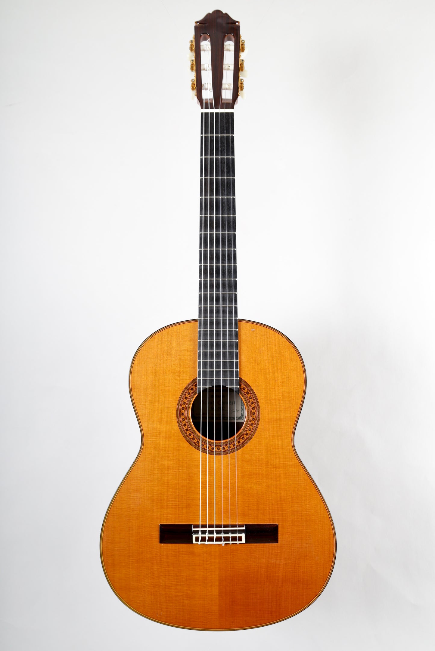 Yamaha GC-31C Grand Concert Classical Guitar Signed by Luthier 2008 Solid Cedar, Solid IRW