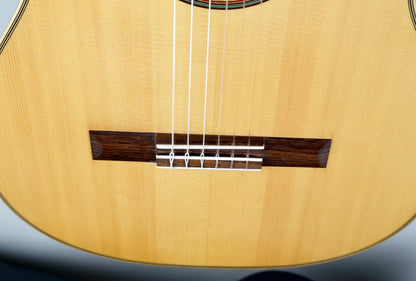 Wataru Tsuji S-2 Handmade Concert Classical Guitar 2012 Solid Spruce, IRW Signed by Tsuji