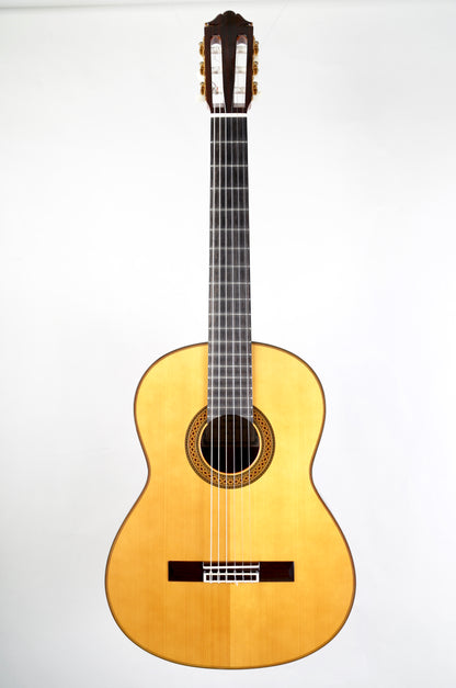 Yamaha GC-21 Grand Concert Classical Guitar Signed by Luthier 2009 Solid Spruce, IRW