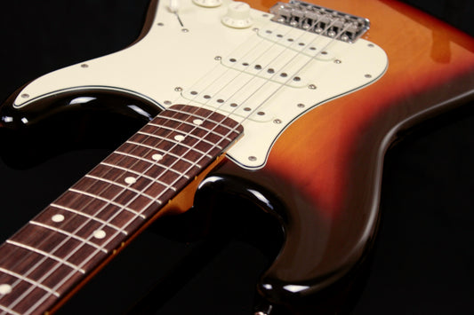 Fender Stratocaster Vintage Reissue '62 Sunburst MIJ 2010 Seymour Duncan Pickups