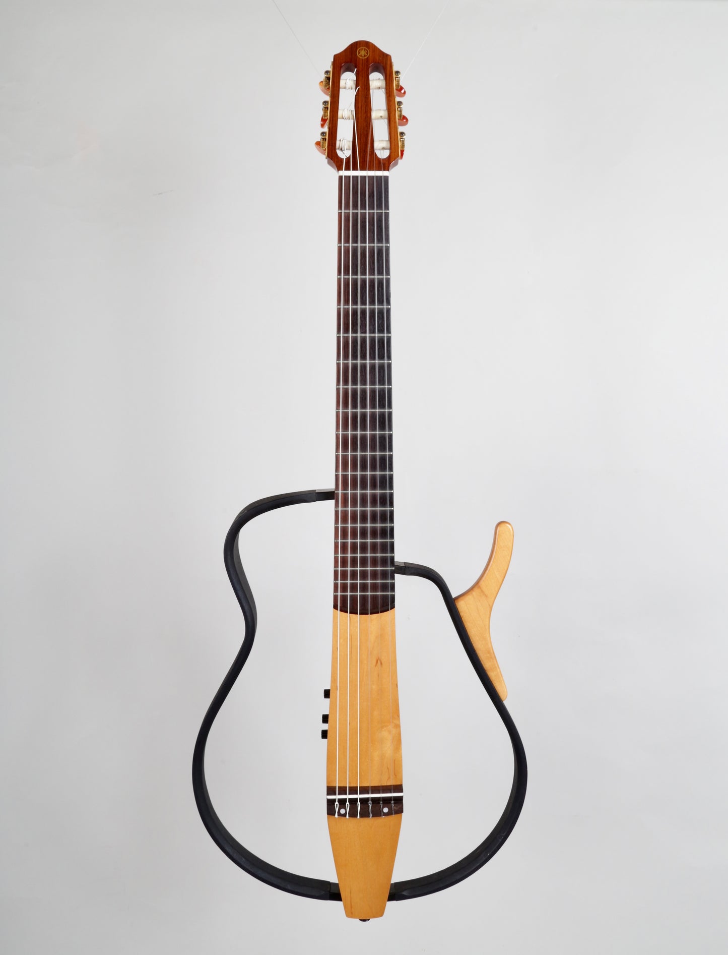 Yamaha SLG100N Silent Nylon String Acoustic-Electric Guitar (Used)