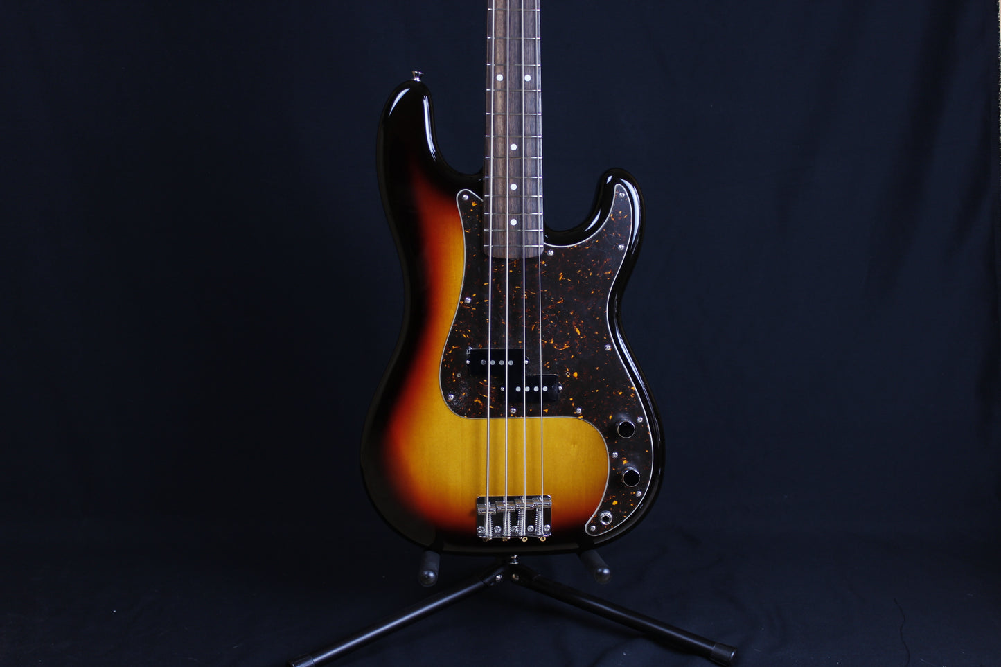 Fender Vintage Reissue '62 Precision Bass 2015 Basswood Sunburst
