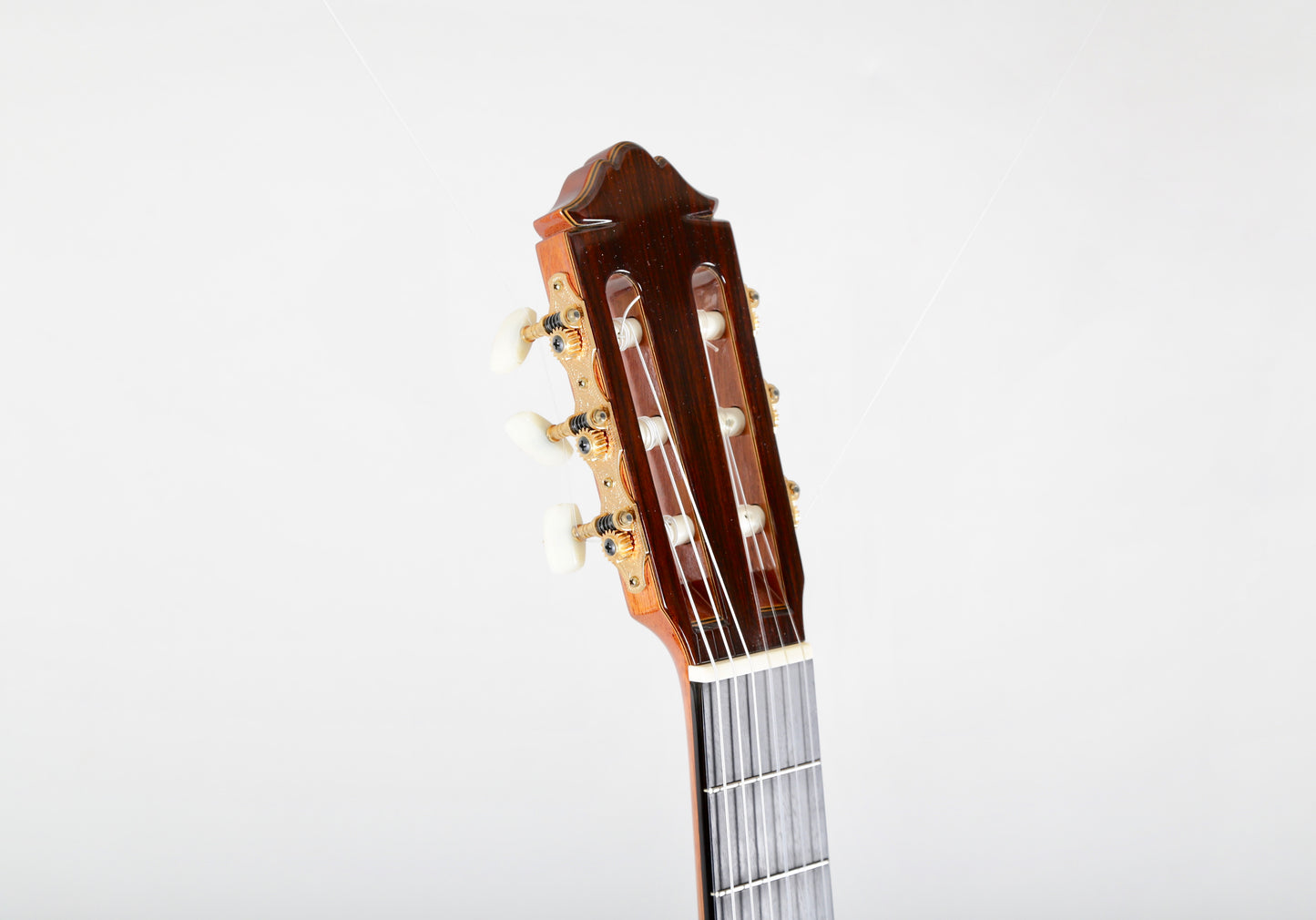 Yamaha GC-31C Grand Concert Classical Guitar Signed by Luthier 2008 Solid Cedar, Solid IRW