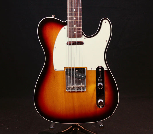 Fender Telecaster Deluxe Vintage 62 Reissue Sunburst Japan 2013