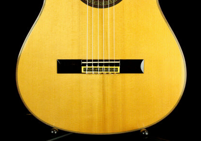 Yamaha GC-5 Grand Concert Classical Guitar Signed by Ezaki, Solid Ezo Spruce, IRW 1980