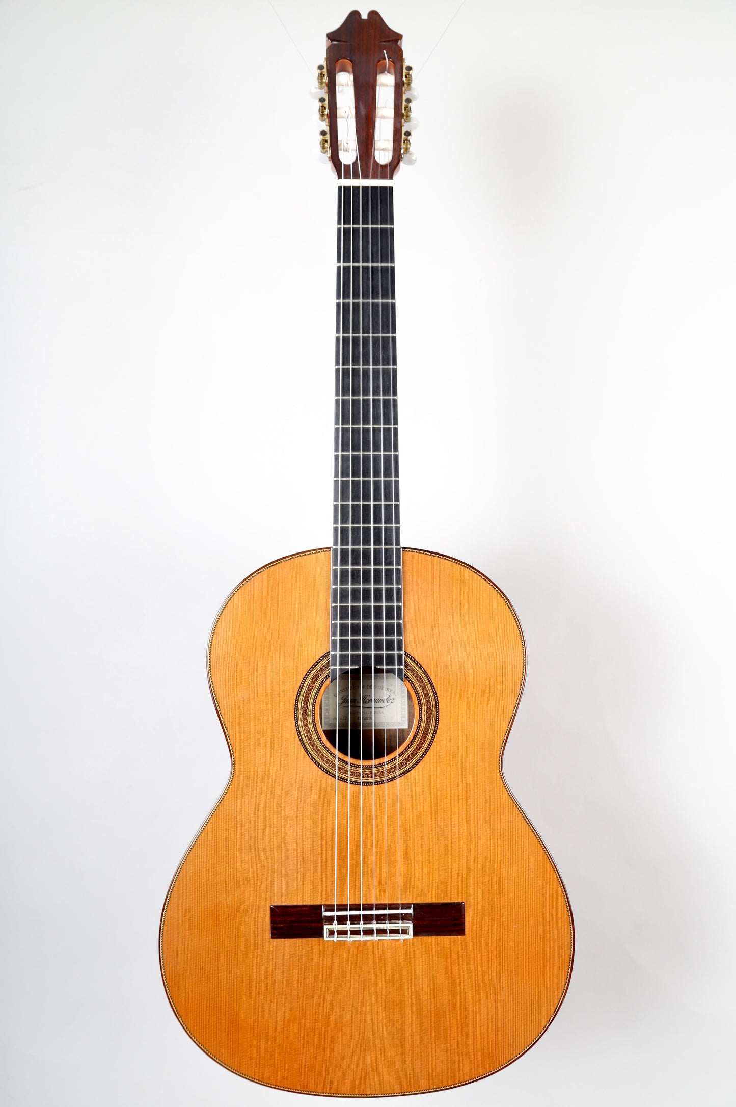 Juan Hernandez Estudio Classical Guitar Handmade in Spain 2012, Solid Spruce, Solid Mango Back