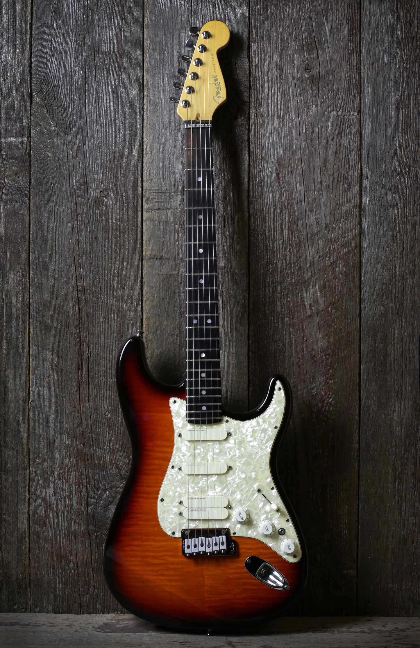 Fender Strat Ultra 1996 Sunburst 50th Anniversary Stratocaster Flame Maple Top, Ebony Fretboard