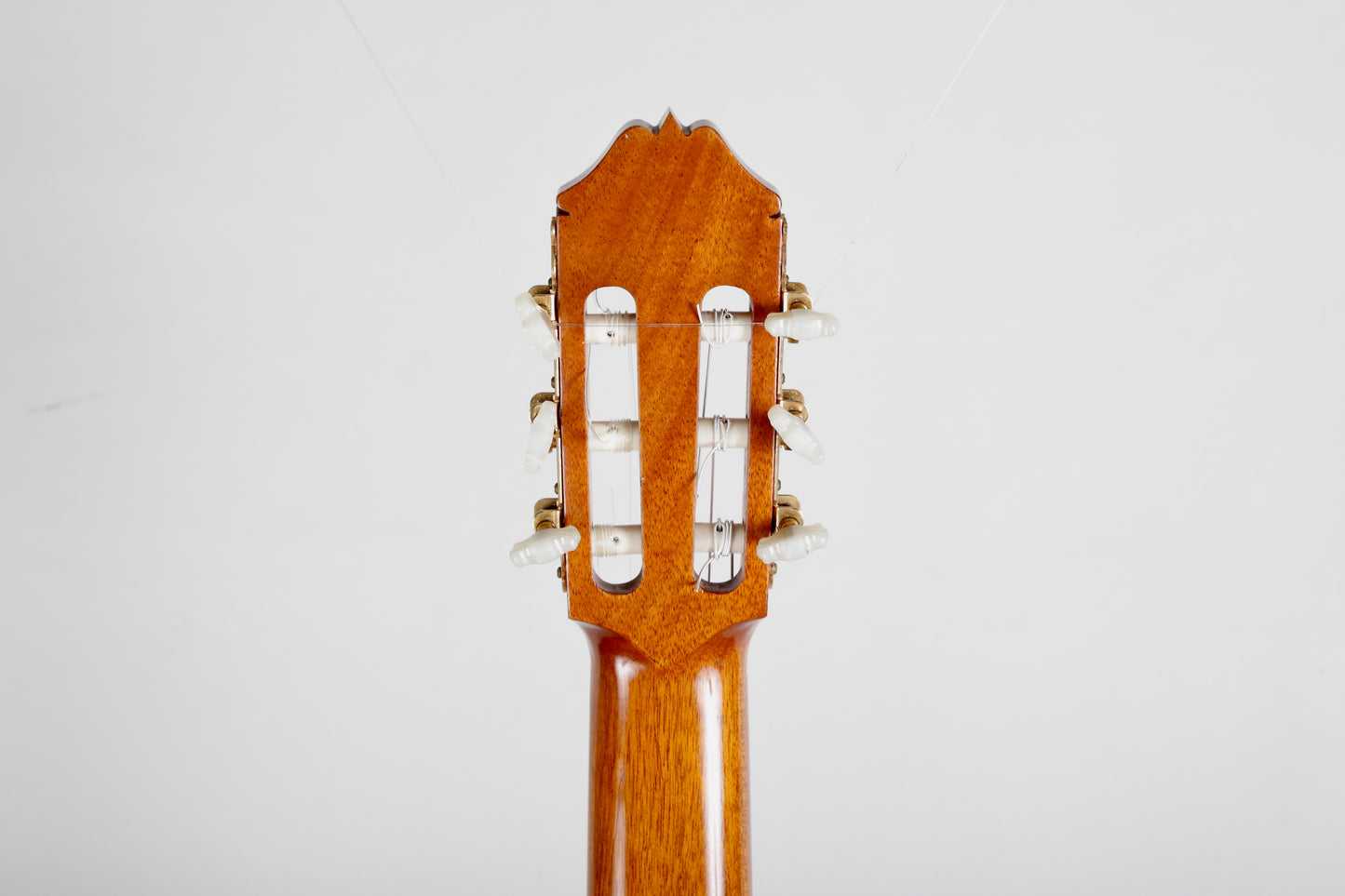 Aria AC-30 Concert Classical Guitar Solid Cedar, IRW Back and Sides Japan 1970s