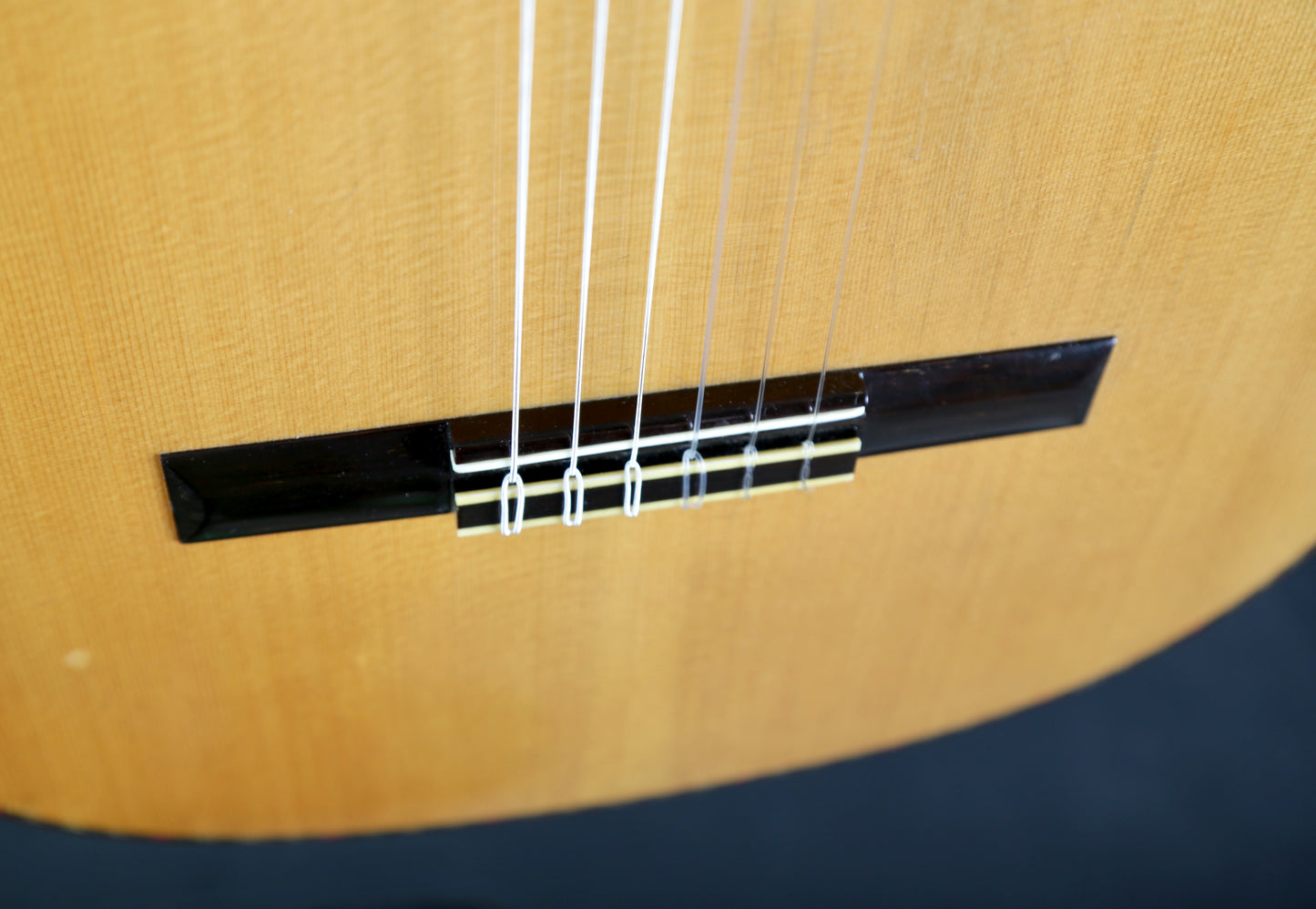 Kazuo Yairi YC10 Handmade Classical Guitar 1984 Signed by Yairi