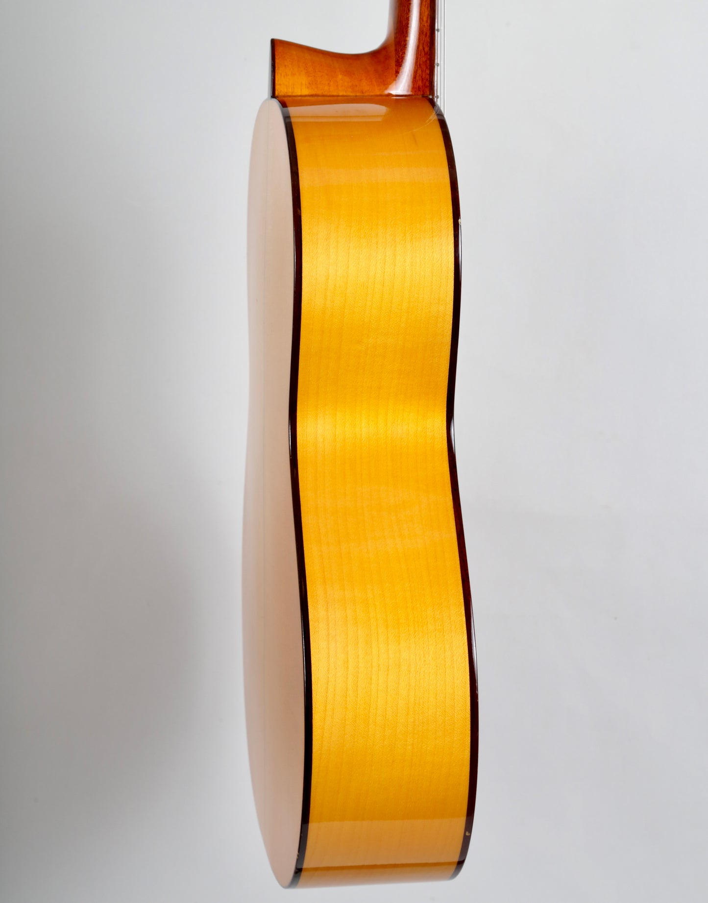 Antonio Sanchez 1018 Handmade Flamenco Guitar. Solid Spruce Top, Sycamore Back and Sides, Spain 2001