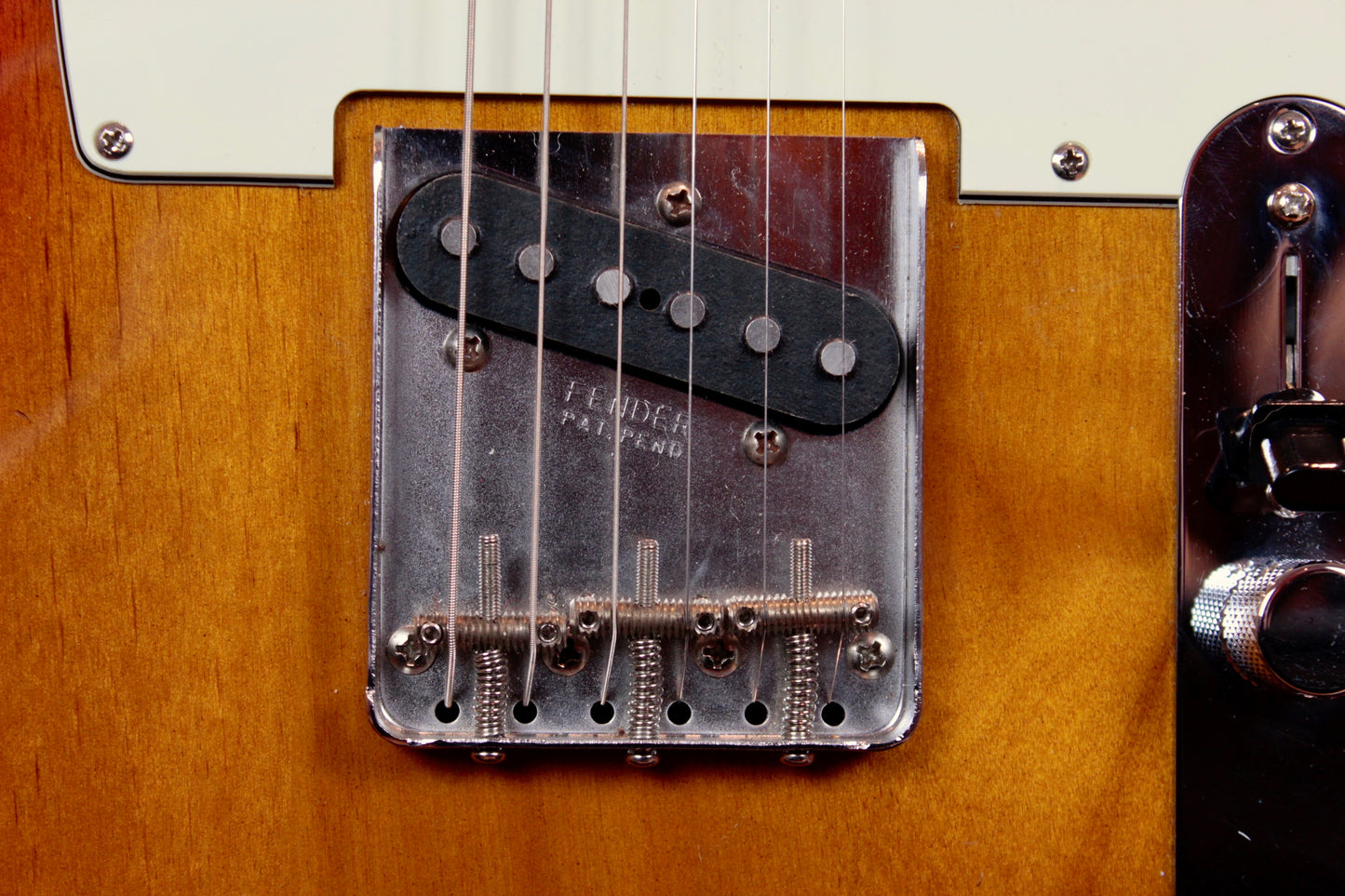 Fender Telecaster Deluxe Vintage 62 Reissue Sunburst Japan 2013