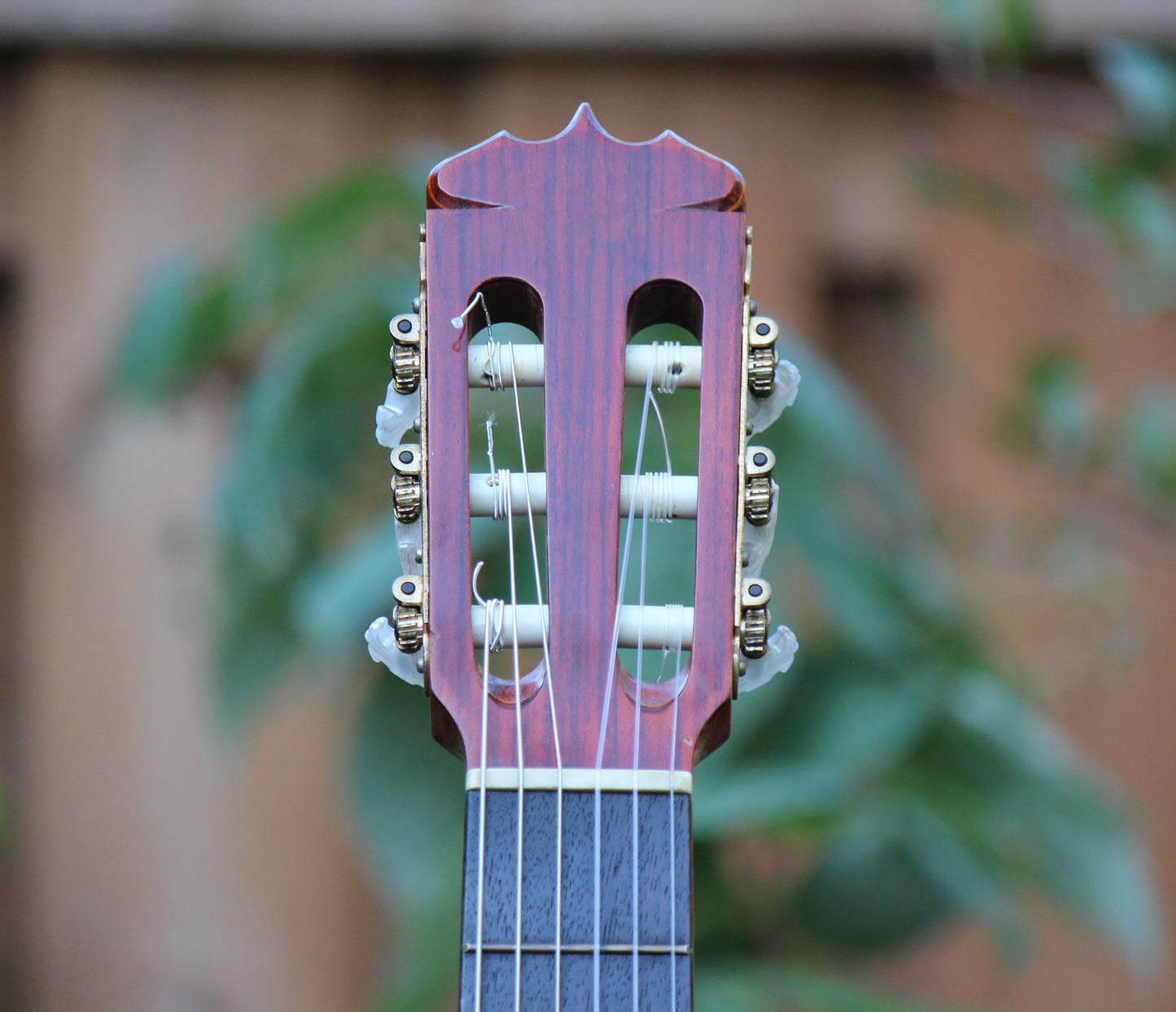 Masaru Matano No 600 Handmade Concert Classical Guitar 1974