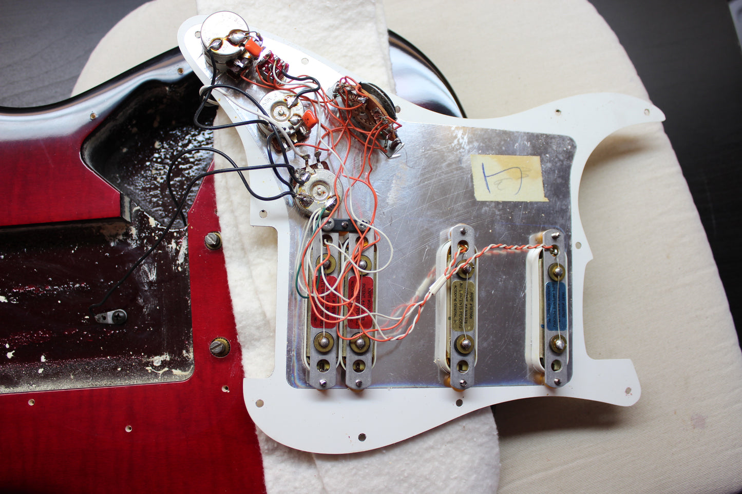 Fender Strat Plus Ultra Crimson Frost AAA Flame Maple Top 1990
