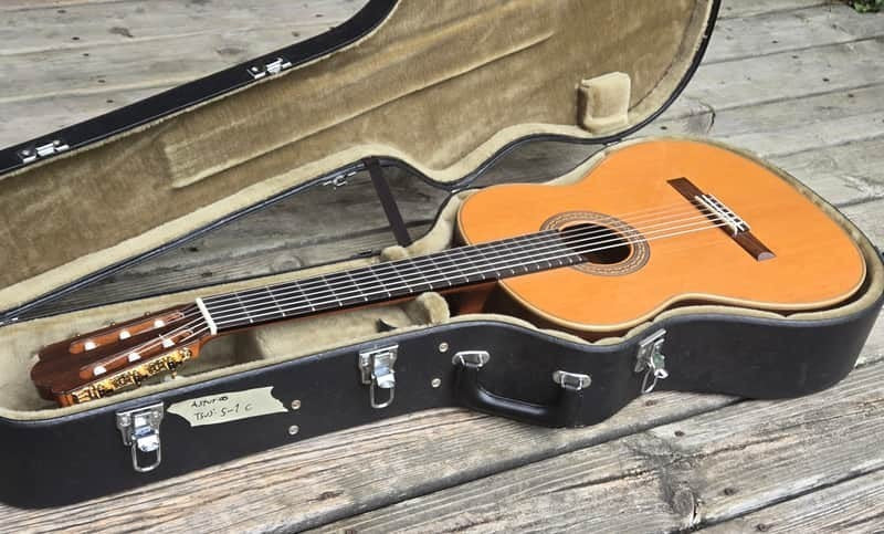 Asturias Tsuji S-1C Handmade Classical Guitar Japan (MINT)