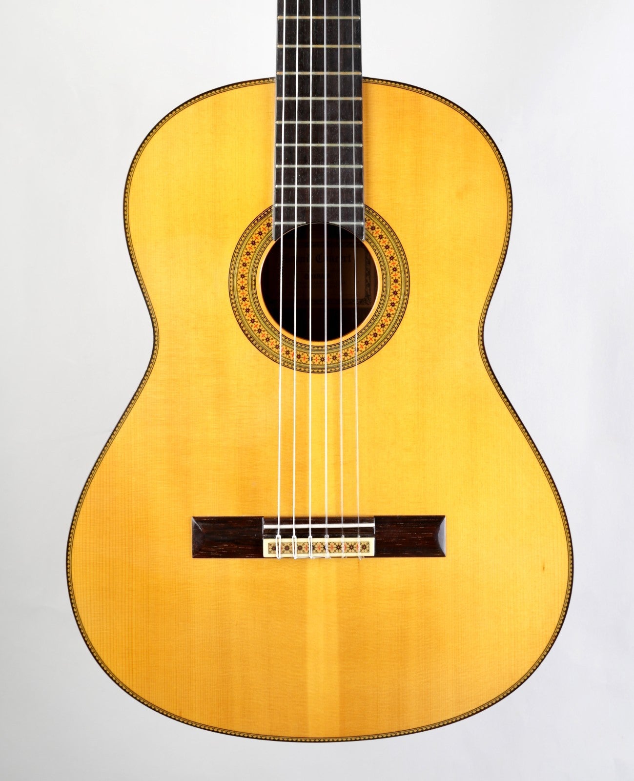 Yamaha GC-20 Concert Classical Guitar Handmade by Toshiro Kato