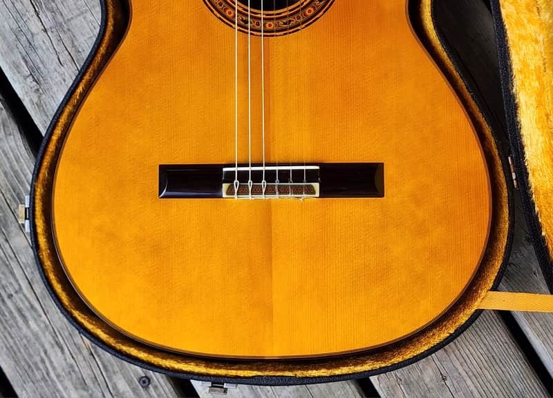 Hideo Ida C-15 Handmade Concert Classical Guitar 1976 (RARE)