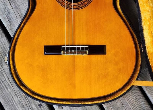Hideo Ida C-15 Handmade Concert Classical Guitar 1976 (RARE)