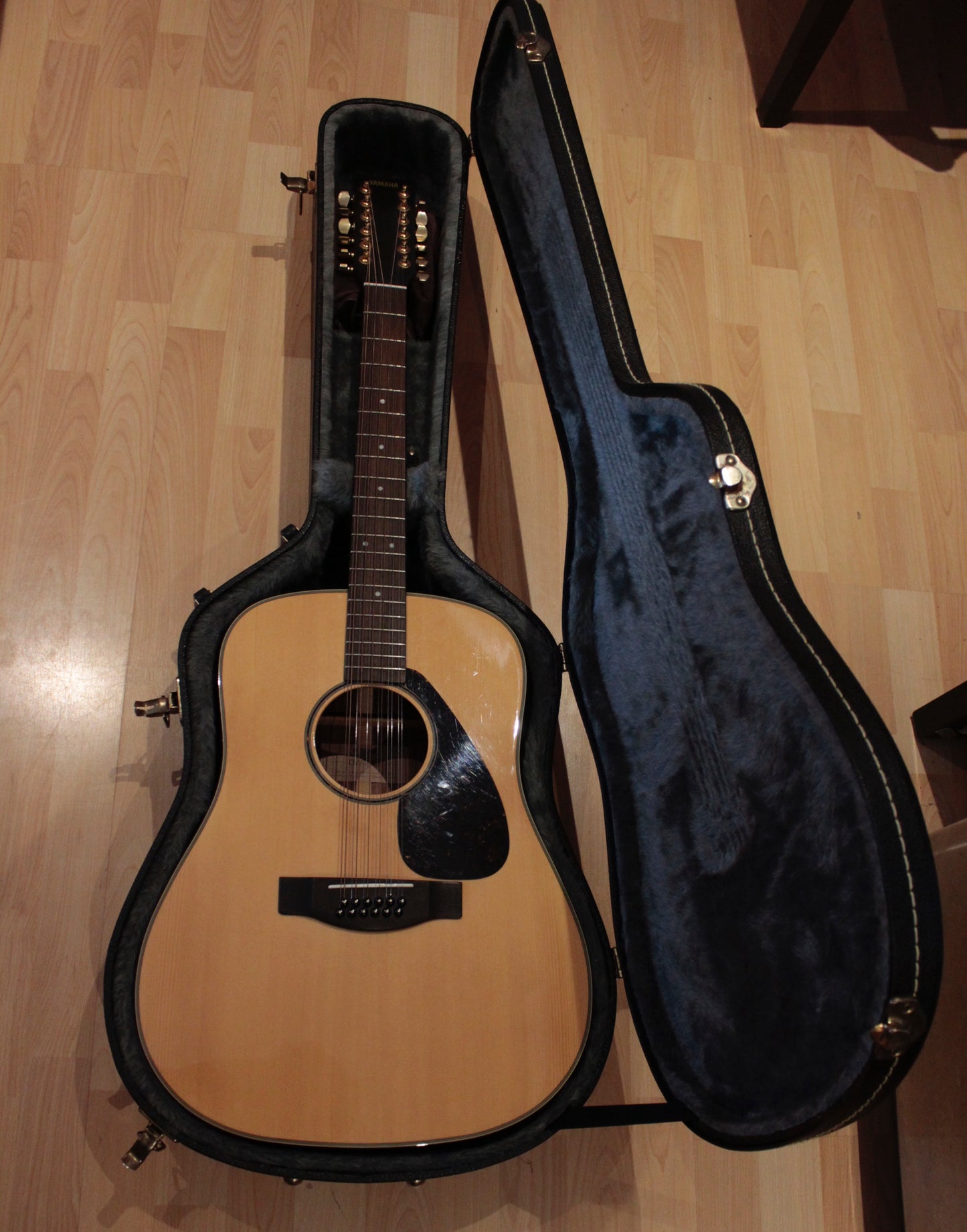 Yamaha DW-7-12 12-string Acoustic Guitar, Solid Spruce Top Japan 2002