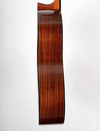Yamaha GC-31C Grand Concert Classical Guitar Signed by Luthier 2008 Solid Cedar, Solid IRW