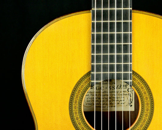 Yamaha GC-5S Concert Classical Guitar 1976 Solid Cedar Signed by S. Harada