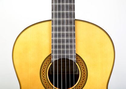 Yamaha GC-21 Grand Concert Classical Guitar Signed by Luthier 2009 Solid Spruce, IRW