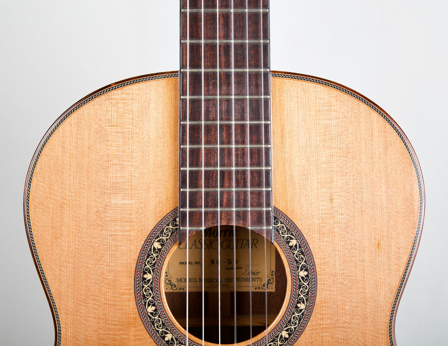Morris MC-50 Classical Guitar Beautiful BRW Back Japan