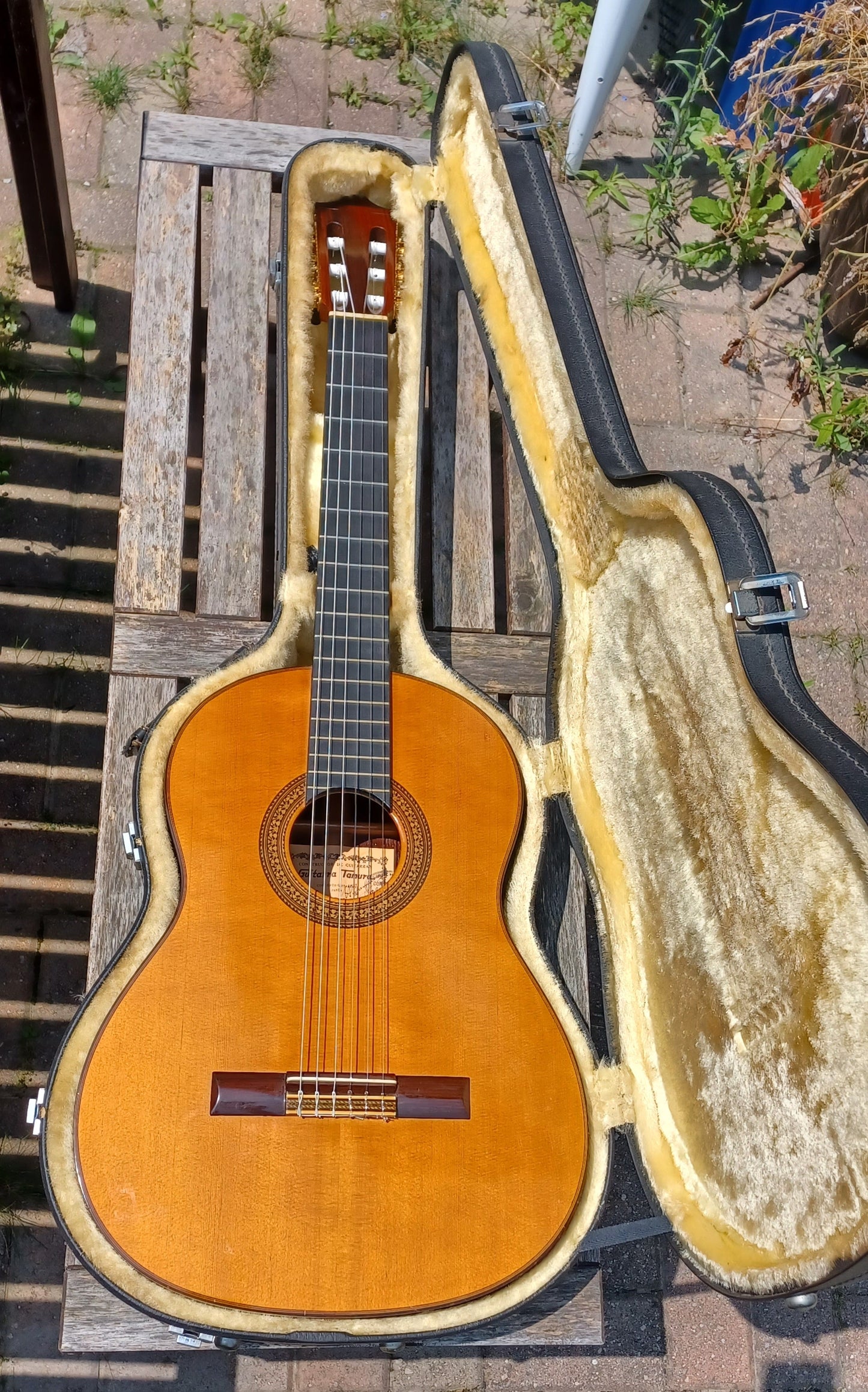 Hiroshi Tamura P50 Handmade Classical Guitar Signed by Tamura Japan 1969