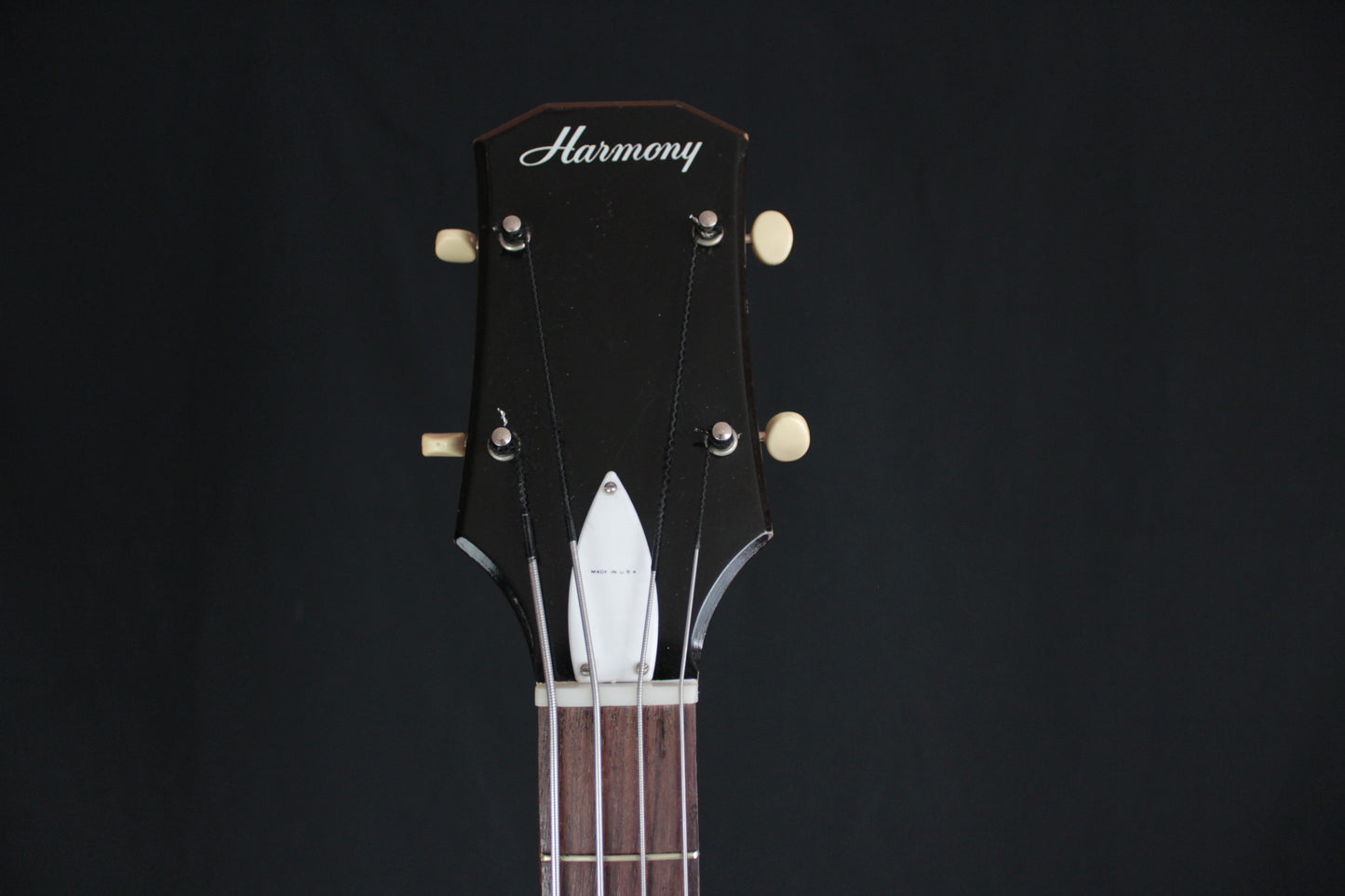 Harmony H22/1 Hollowbody Double Cutaway Bass Sunburst 1970s