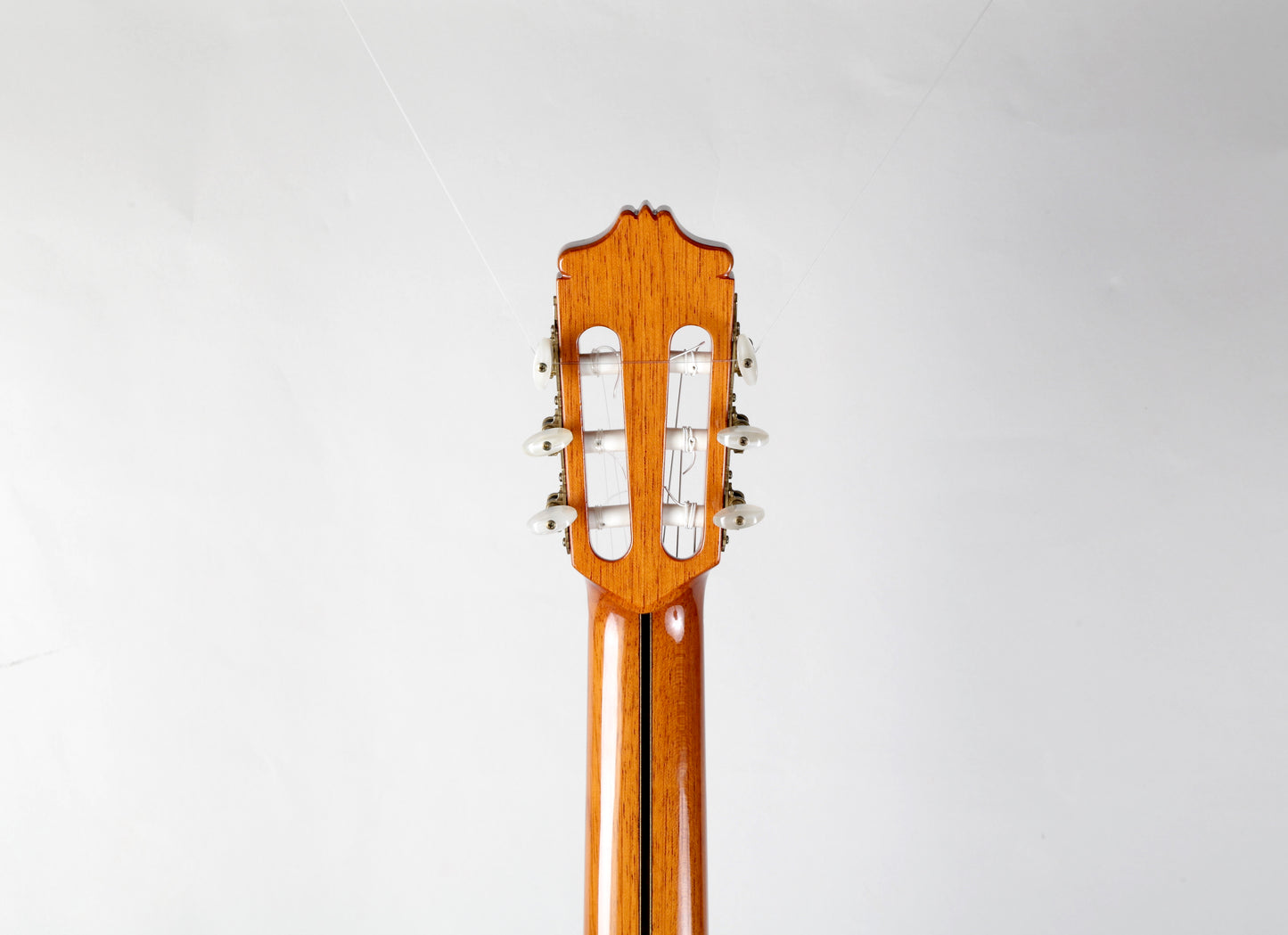 Alhambra 10P Premier Concert Classical Guitar Solid Cedar, Solid IRW back and sides, Made in Spain
