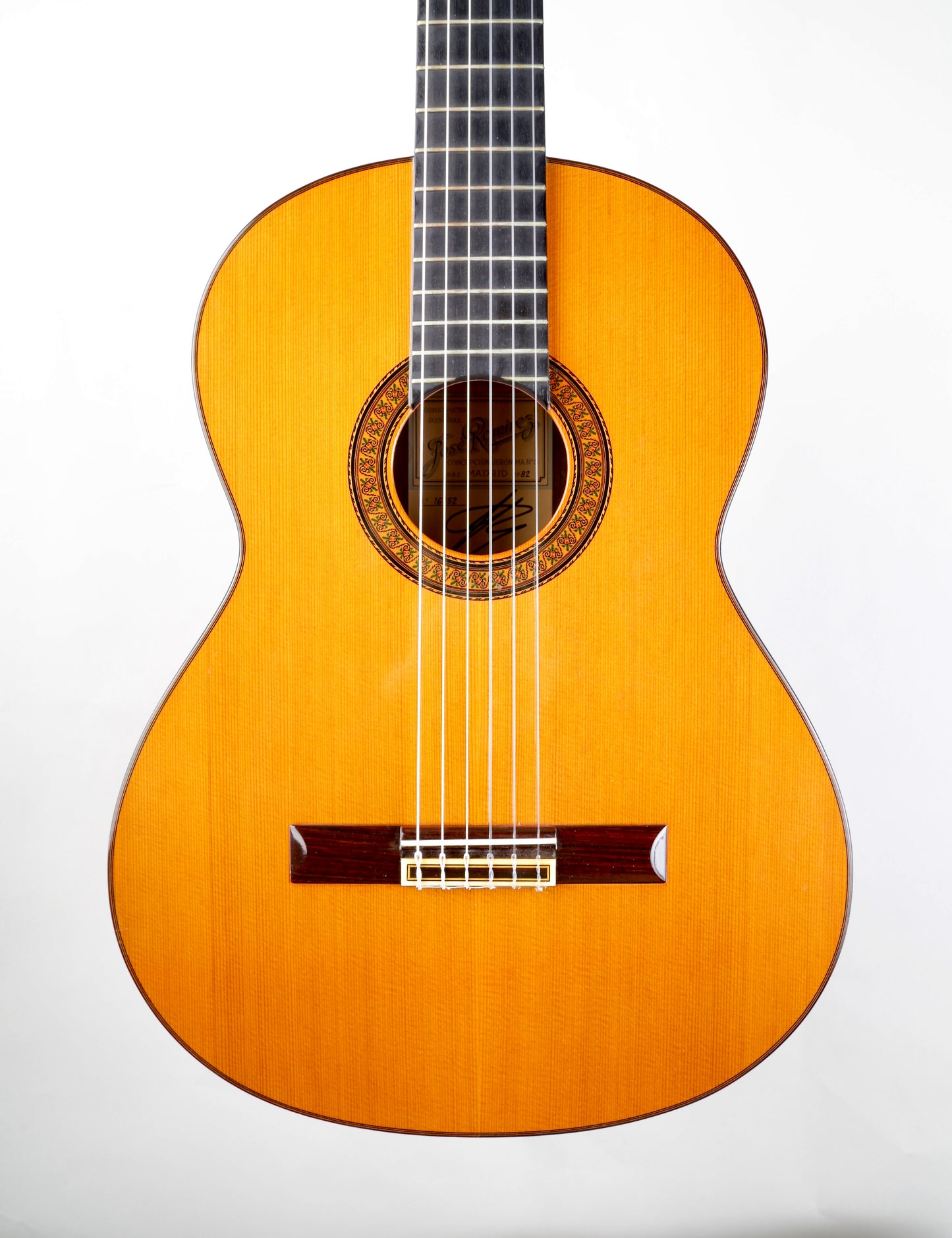 Jose Ramirez 1a Handmade Concert Classical Guitar 1982