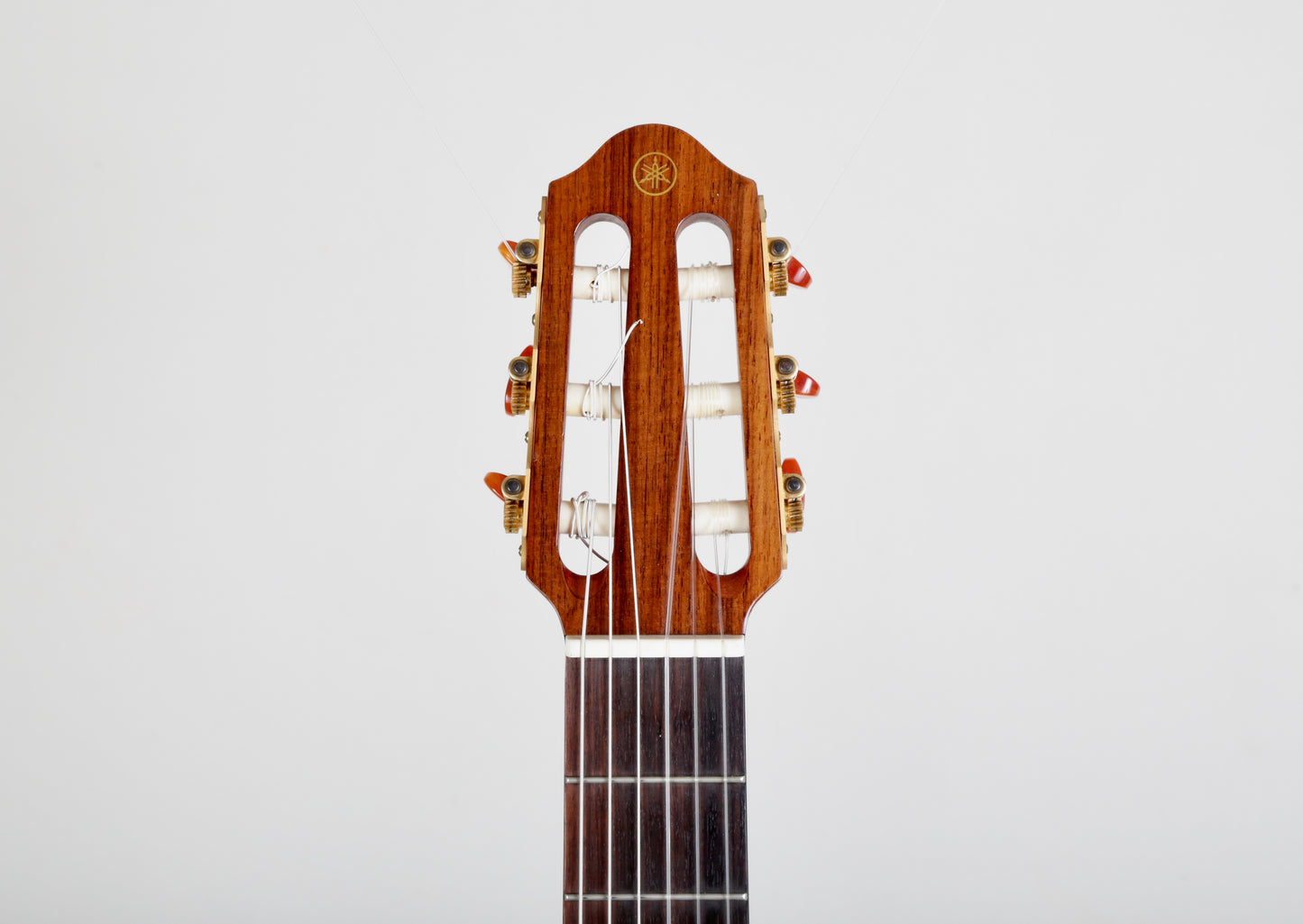 Yamaha SLG100N Silent Nylon String Acoustic-Electric Guitar (Used)